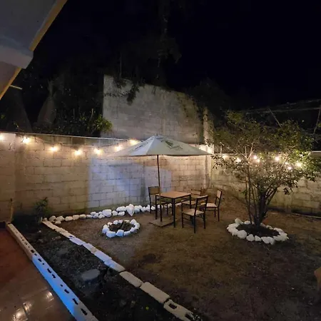 Apartamentos El Viajero Panajachel Exterior photo