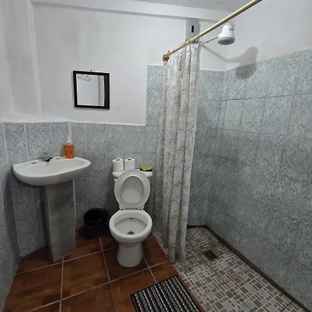 Apartamentos El Viajero Panajachel Exterior photo