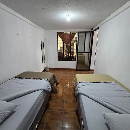 Apartamentos El Viajero Panajachel Exterior photo